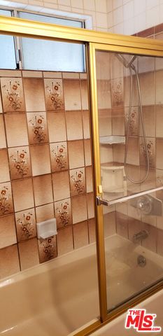 7544 Flight Avenue, Los Angeles, CA 90045