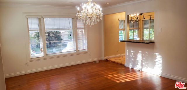 7544 Flight Avenue, Los Angeles, CA 90045