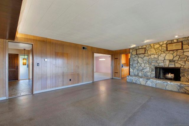 1479 Hacienda Dr., El Cajon, CA 92020