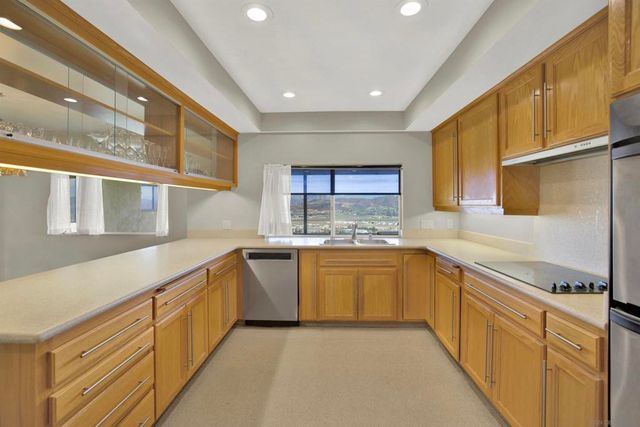 1479 Hacienda Dr., El Cajon, CA 92020