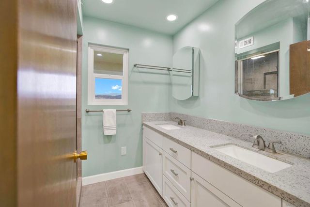 1479 Hacienda Dr., El Cajon, CA 92020