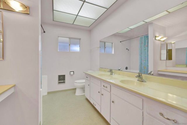 1479 Hacienda Dr., El Cajon, CA 92020