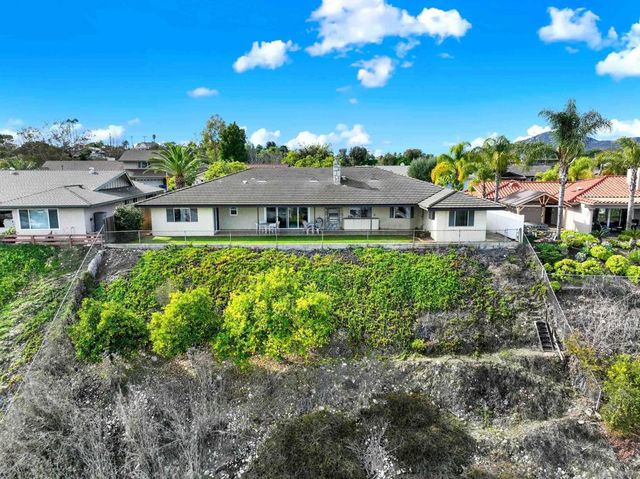 1479 Hacienda Dr., El Cajon, CA 92020