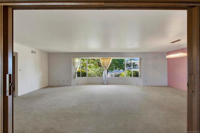 1479 Hacienda Dr., El Cajon, CA 92020