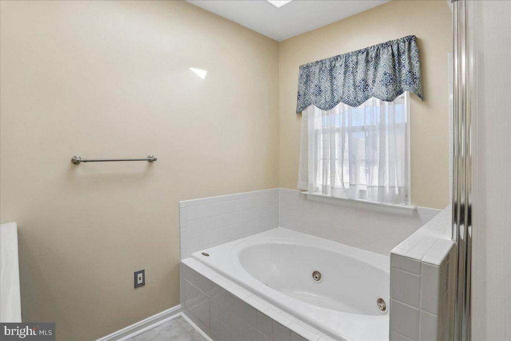 Image 17 of property listing at 1303 HILL BORN DR, Hanover, MD 21076