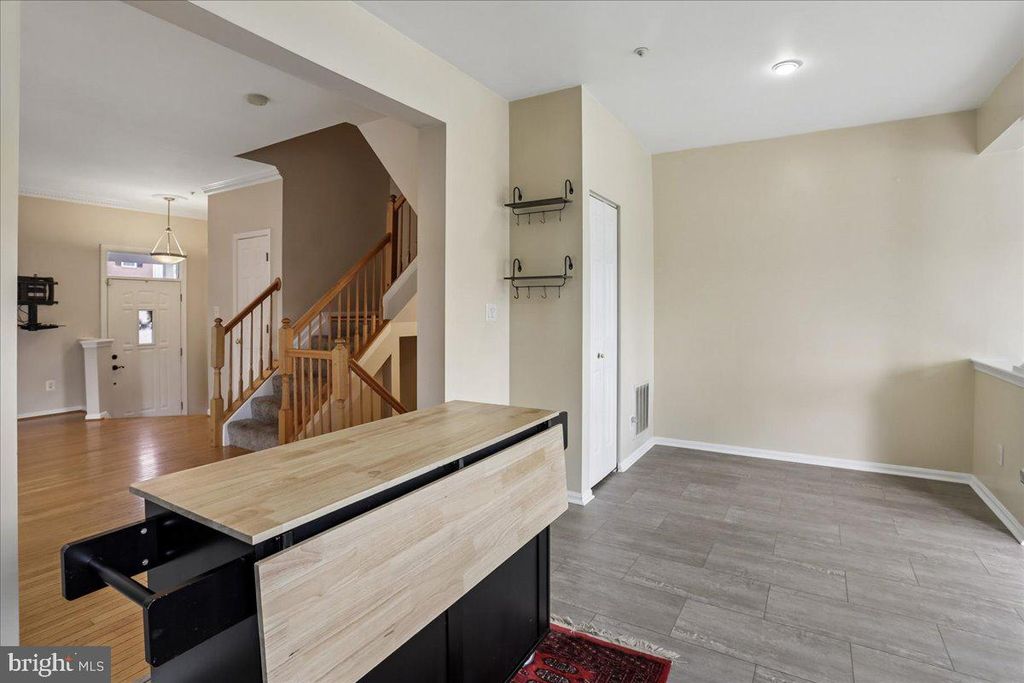 Image 6 of property listing at 1303 HILL BORN DR, Hanover, MD 21076