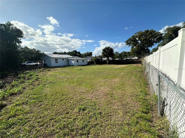 2417 TANGLEWOOD STREET, Lakeland, FL 33801