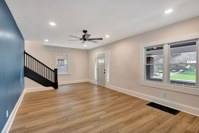 720 Highland Avenue, Fort Wright, KY 41011