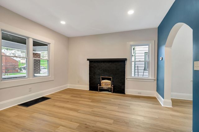 720 Highland Avenue, Fort Wright, KY 41011