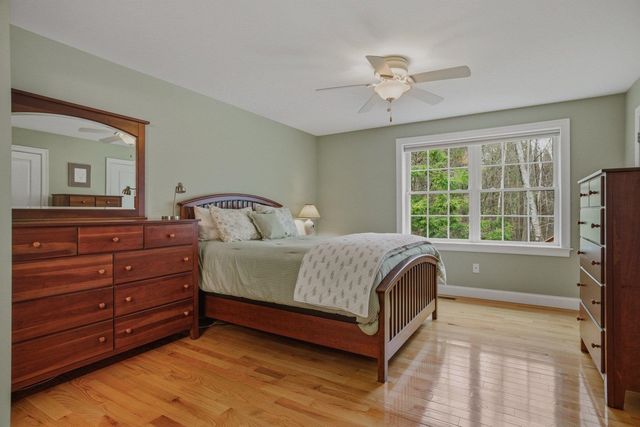 38 Willowbrook Avenue, Greenland, NH 03840
