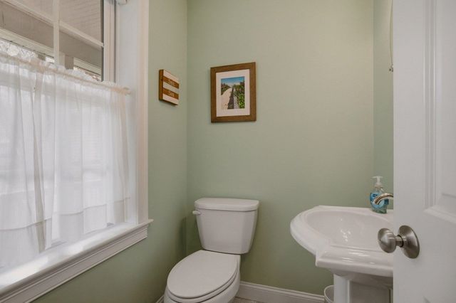 38 Willowbrook Avenue, Greenland, NH 03840