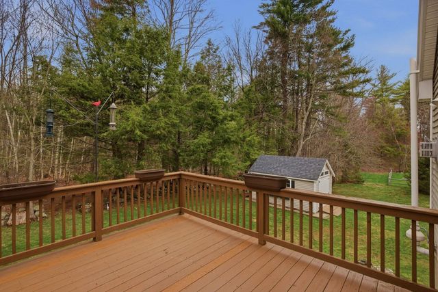 38 Willowbrook Avenue, Greenland, NH 03840
