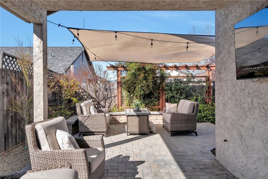 Image 3 of property listing at 1638 Lance Terrace, Chico, CA 95973