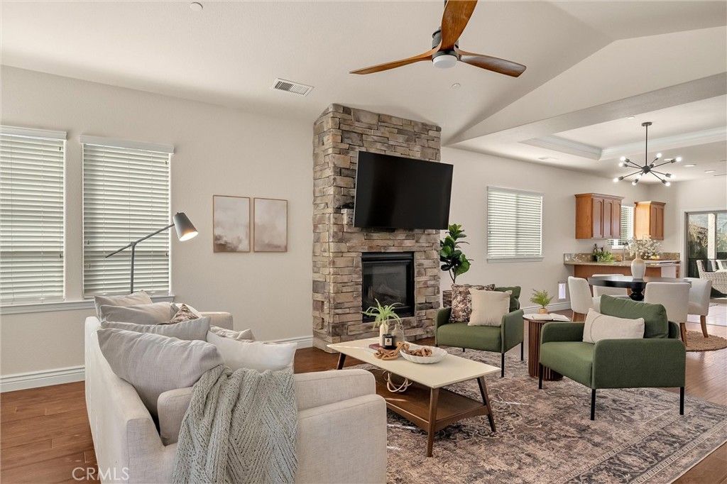 Image 7 of property listing at 1638 Lance Terrace, Chico, CA 95973