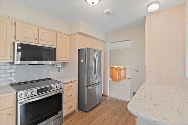 10221 Jeffery Lane, Corcoran, MN 55374