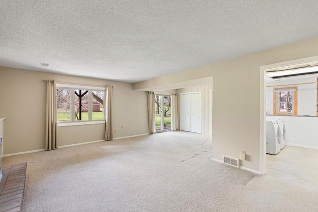 10221 Jeffery Lane, Corcoran, MN 55374