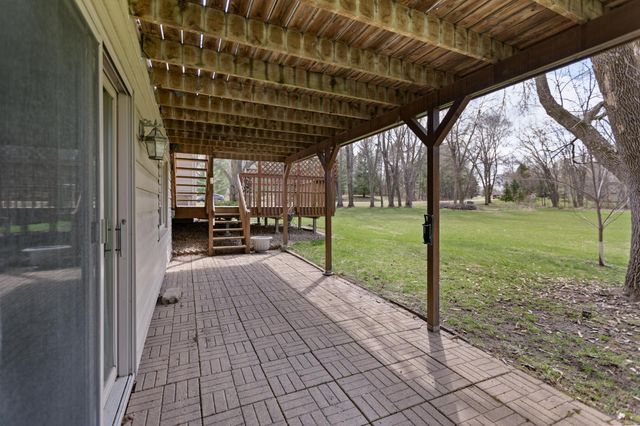 10221 Jeffery Lane, Corcoran, MN 55374