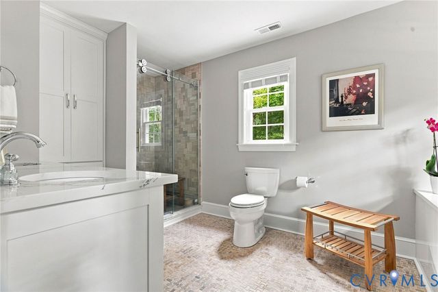 4162 Traylor Dr, North Chesterfield, VA 23235