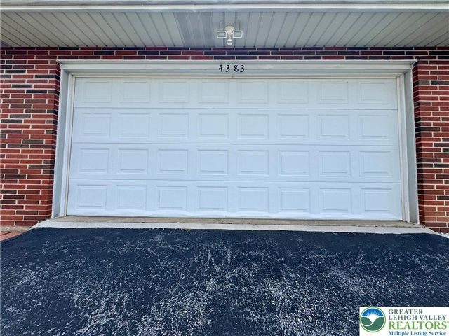 4383 Truman Street, Whitehall Twp, PA 18052