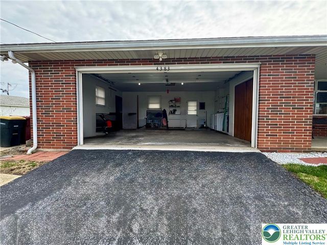 4383 Truman Street, Whitehall Twp, PA 18052