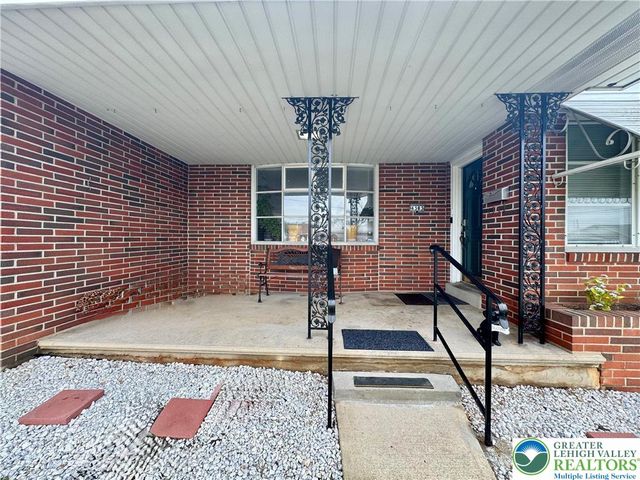 4383 Truman Street, Whitehall Twp, PA 18052