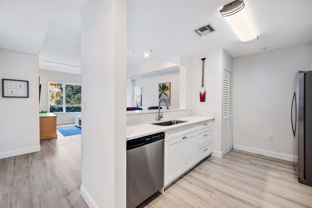 1203 Town Center Drive 201, Jupiter, FL 33458