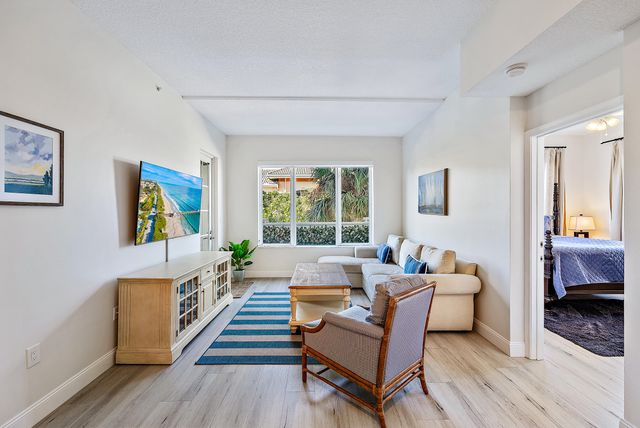 1203 Town Center Drive 201, Jupiter, FL 33458