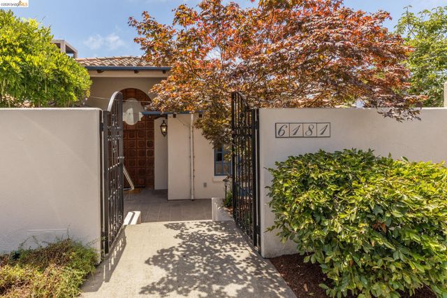 6181 Contra Costa Rd, Oakland, CA 94618