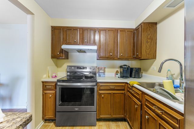 2333 N Neva Avenue 403C, Chicago, IL 60707