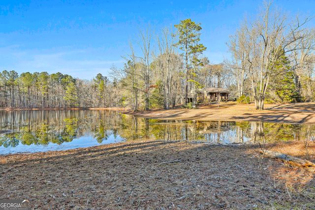 161 Mockingbird Lane, Brooks, GA 30205