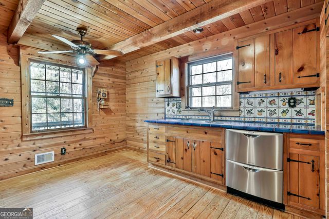 161 Mockingbird Lane, Brooks, GA 30205