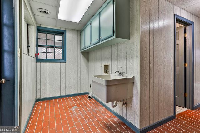 161 Mockingbird Lane, Brooks, GA 30205