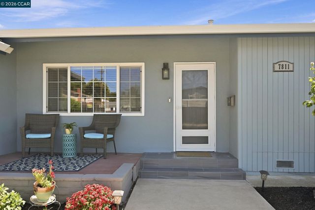 7811 Sunwood Dr, Dublin, CA 94568