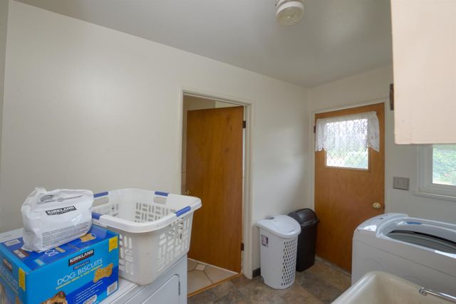 1248 E Las Palmas Ave, Patterson, CA 95363