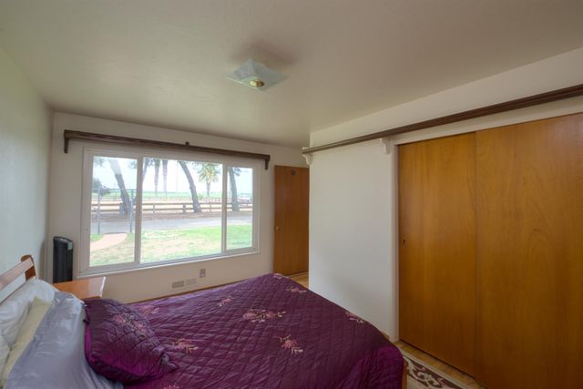 1248 E Las Palmas Ave, Patterson, CA 95363