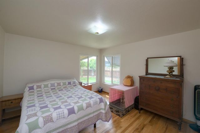 1248 E Las Palmas Ave, Patterson, CA 95363