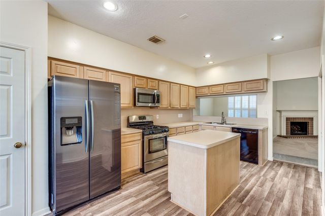 127 S Winterport Circle, Spring, TX 77382