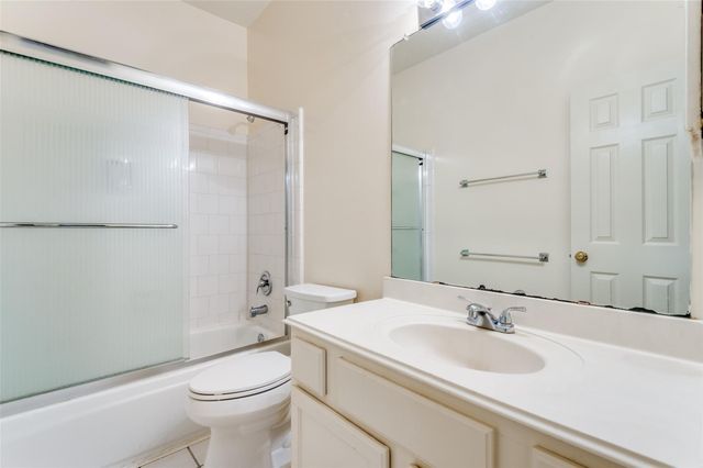 127 S Winterport Circle, Spring, TX 77382