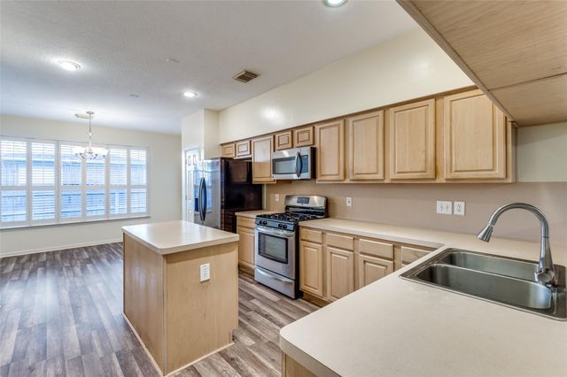 127 S Winterport Circle, Spring, TX 77382