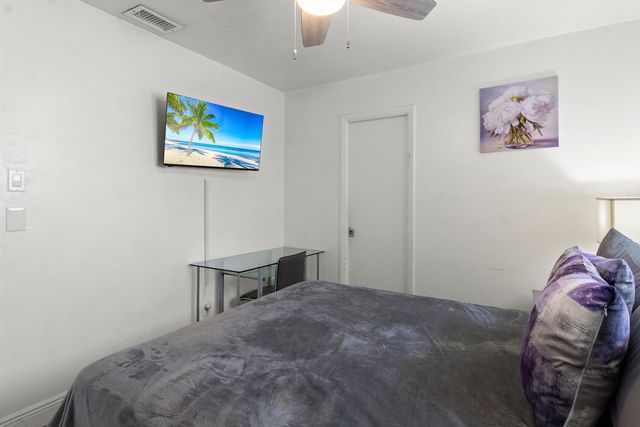 6271 Hope Street, Hollywood, FL 33024