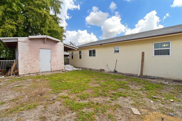 6271 Hope Street, Hollywood, FL 33024
