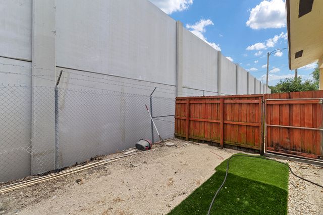 6271 Hope Street, Hollywood, FL 33024