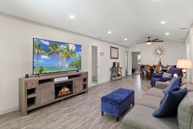 6271 Hope Street, Hollywood, FL 33024