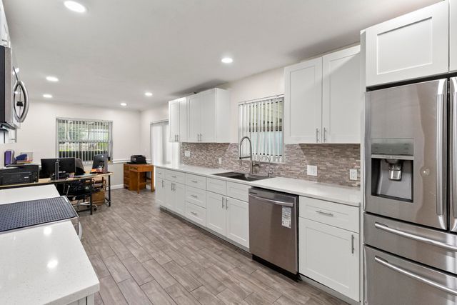 6271 Hope Street, Hollywood, FL 33024