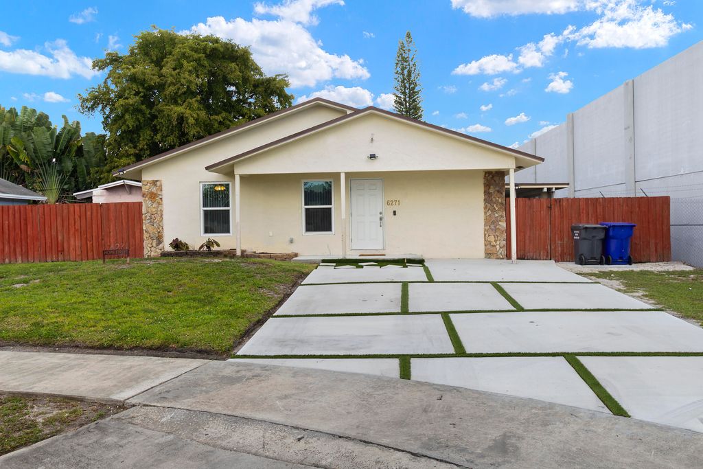 6271 Hope Street, Hollywood, FL 33024