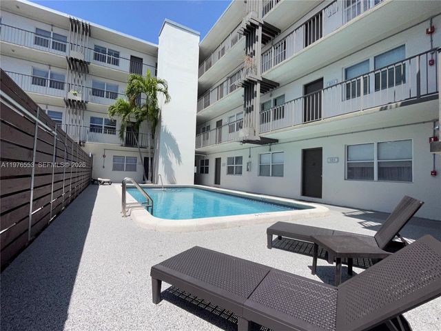 609 NE 13th Ave 301, Fort Lauderdale, FL 33304