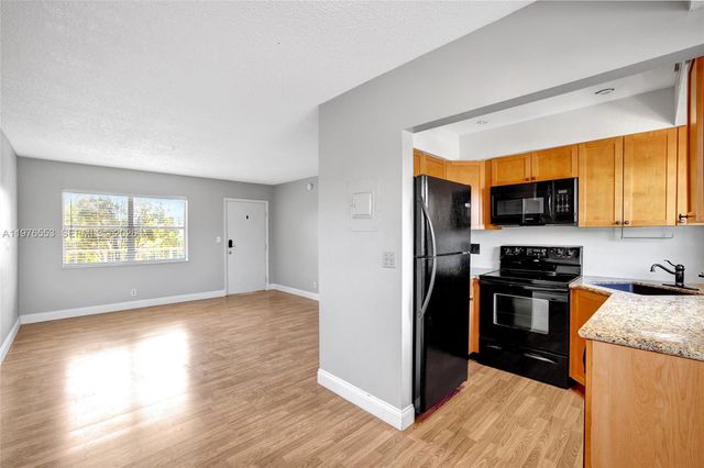 609 NE 13th Ave 301, Fort Lauderdale, FL 33304