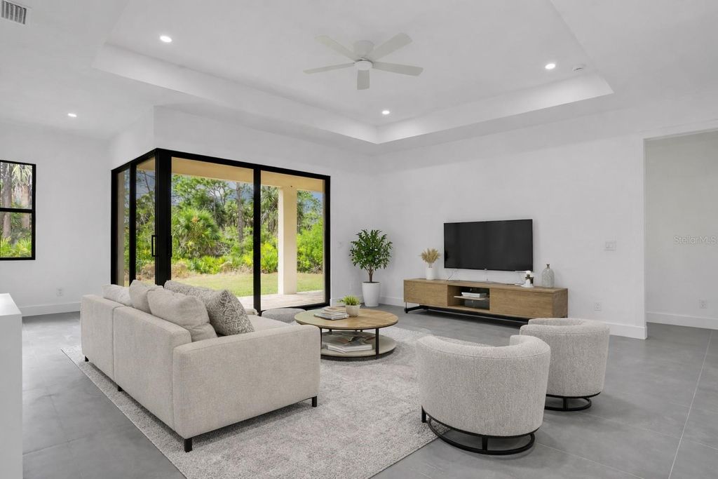 Image 12 of property listing at 11153 CARNEGIE AVENUE, Englewood, FL 34224