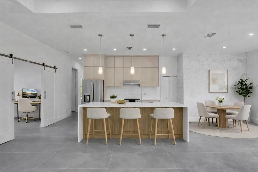 Image 14 of property listing at 11153 CARNEGIE AVENUE, Englewood, FL 34224