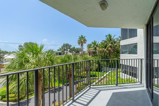 2565 S Ocean Boulevard 103N, Highland Beach, FL 33487